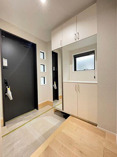 よかタウン注文住宅(糟屋営業所)の施工事例「開放感あるLDKと収納のある炭の家【モデルハウス】」の画像6