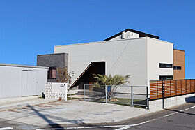 株式会社 WOODY HOUSEの施工事例「スカイバルコニーがある平屋 | 40坪」のメイン画像