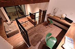 株式会社 WOODY HOUSEの施工事例「スキップフロアがある2階建ての家」の画像