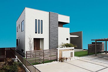 株式会社 WOODY HOUSEの施工事例「造作アクセントが光るラグジュアリーモダンの2階建て|44坪」の画像