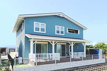 株式会社 WOODY HOUSEの施工事例「2階建てのサーファーズハウス|46坪」の画像