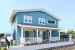 日栄商事株式会社の施工事例「カリフォルニア×ブルックリンの2階建て|46坪」の画像