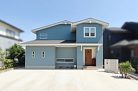 株式会社WOODY HOUSEの施工事例「カリフォルニア×ブルックリンの2階建て|46坪」の画像1