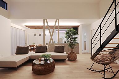 株式会社 WOODY HOUSEの施工事例「LAインフルエンサー風インテリアの1.5階建て | 36坪」の画像8