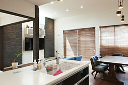 株式会社国分ハウジングの施工事例「ワンちゃん好き必見/ペットルームがリビングに隣接する平屋」の画像