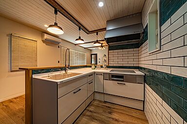 ash住宅事業部の施工事例「海の側に立つアメリカンハウス」の画像4