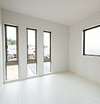 木の家スタイルの洋室 株式会社高栄ホームの事例画像