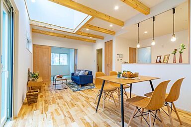 株式会社高栄ホームの施工事例「光の楽家ーのびのび暮らす家ー【滋賀県大津市】」の画像2