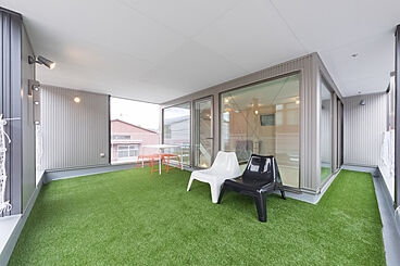 アースホームの施工事例「『大きなインナーバルコニーのある家』」の画像