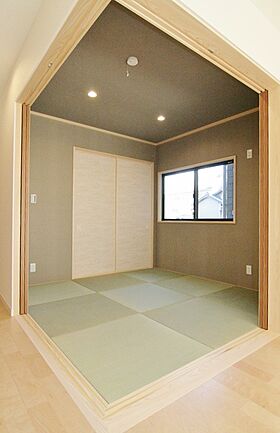 太陽ハウジング株式会社の施工事例「碧南市 Sさま邸「リビング階段のあるお家」」の画像3