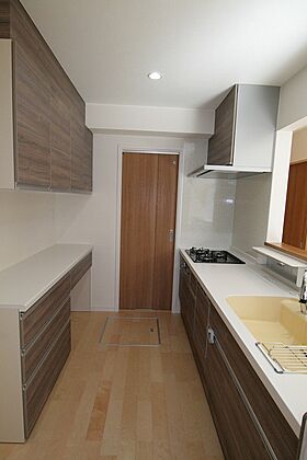 太陽ハウジング株式会社の施工事例「碧南市 Sさま邸「リビング階段のあるお家」」の画像4