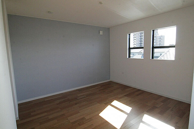 太陽ハウジング株式会社の公式画像_洋室6