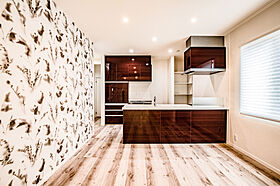 太陽ハウジング株式会社の施工事例「知立市 Kさま邸「明るい5人家族の3階建てのお家」」のメイン画像