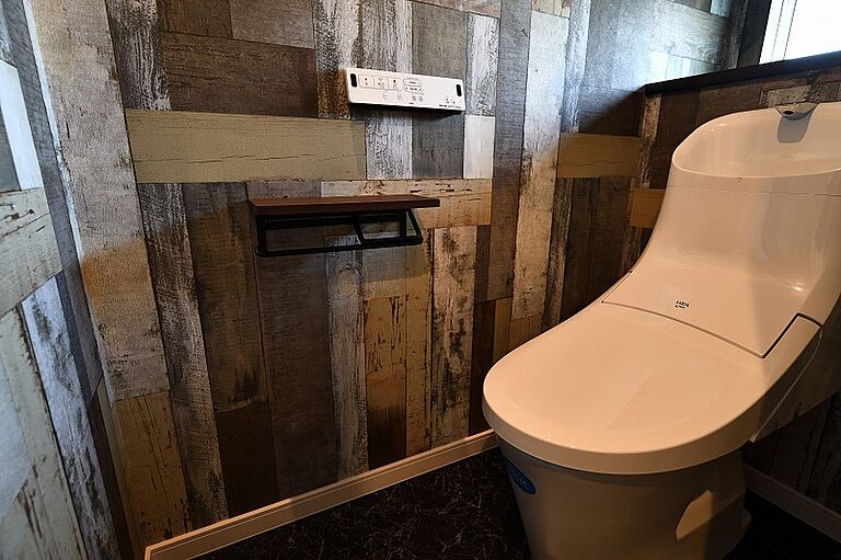 太陽ハウジング株式会社の公式画像_トイレ7