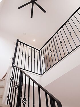 太陽ハウジング株式会社の施工事例「刈谷市 Tさま邸「憧れのサンルームと夫婦それぞれのスペースに個性を出せたお家」」の画像3