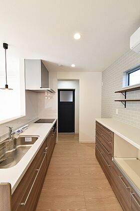 太陽ハウジング株式会社の施工事例「刈谷市 Mさま邸 「回遊式動線で家事効率が良く、愛猫ちゃんも過ごしやすいお家」」の画像2