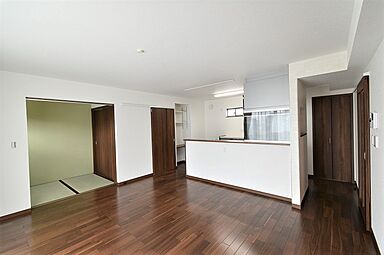 太陽ハウジング株式会社の施工事例「豊田市Sさま「お互いの生活がより快適に過ごせる間取りが実現した二世帯住宅のお家」」の画像2