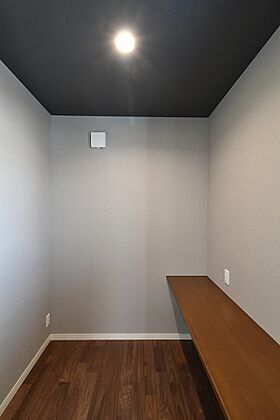 太陽ハウジング株式会社の施工事例「知立市Iさま「家族がゆったり過ごせるリビングと趣味を楽しめる広いお庭のあるお家」」の画像5