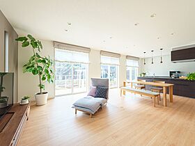 近藤建設株式会社の施工事例「毎日を丁寧に、心豊かに暮らす。四季の自然を身近に感じる大人の平屋」の画像2