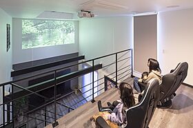 近藤建設株式会社の施工事例「念願のサウナやホームシアター ワクワクが満載のデザイン住宅」の画像2