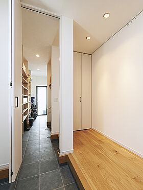 近藤建設株式会社の施工事例「モデルハウスの魅力を採り入れた、ZEHを超える「断熱等級7」の家」の画像6