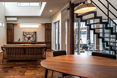 株式会社加度商の施工事例「【コンテスト受賞】中庭を360°楽しむ家」の画像5