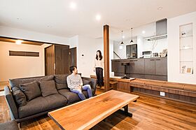 株式会社アニバーサリーホームの施工事例「日々の幸せをつくりだす家」のメイン画像