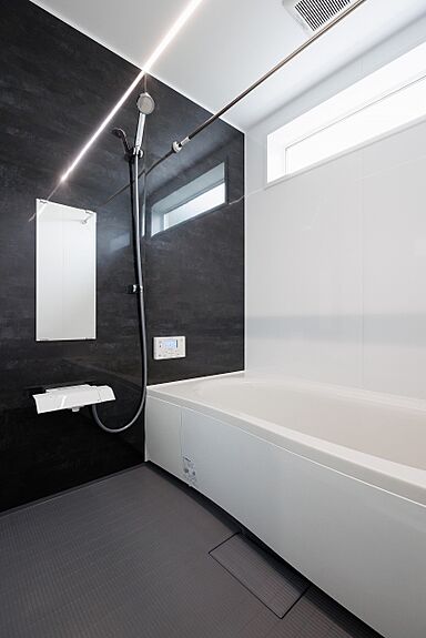 さんわの家の施工事例「スタイリッシュなガレージハウス」の画像4