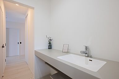 さんわの家の施工事例「ミニマルなおしゃれ空間の平屋」の画像5