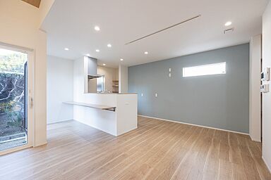 さんわの家の施工事例「クロスにこだわった自分好みの家」の画像3