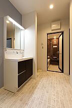 和風・和モダンスタイルの洗面所 LILY’S HOMEの事例画像