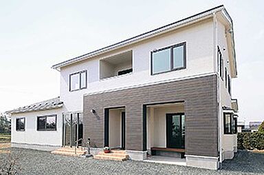 株式会社土屋ホーム 東日本営業本部の施工事例「”北海道仕様”の暖かさ第一、間取りは家族のつながり重視。」の画像