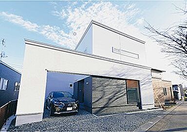 株式会社土屋ホーム 東日本営業本部の施工事例「熟考重ねたデザイン性の高さ、収納充実して空間すっきりと」の画像