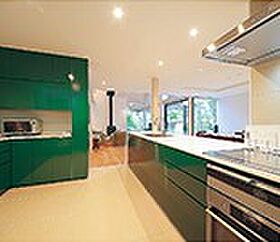 株式会社土屋ホーム 東日本営業本部の施工事例「新しい別荘は寒冷地仕様で、四季を通じて楽しむ軽井沢。」の画像4