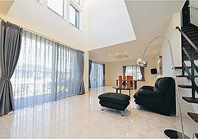 ホテルライクスタイルのリビング 株式会社土屋ホーム 仙台本店の事例画像