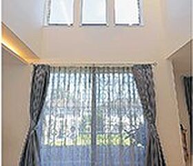 株式会社土屋ホーム 東日本営業本部の施工事例「築50年をシンプルモダンへ、記録的な猛暑の夏も快適に」の画像4