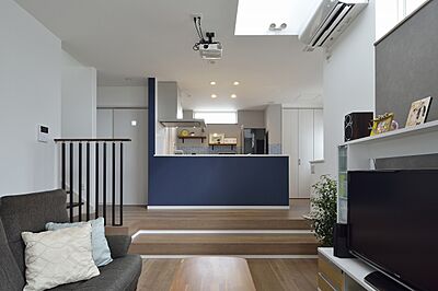 シンプルモダンスタイルのリビング 株式会社土屋ホーム 秋田支店の事例画像