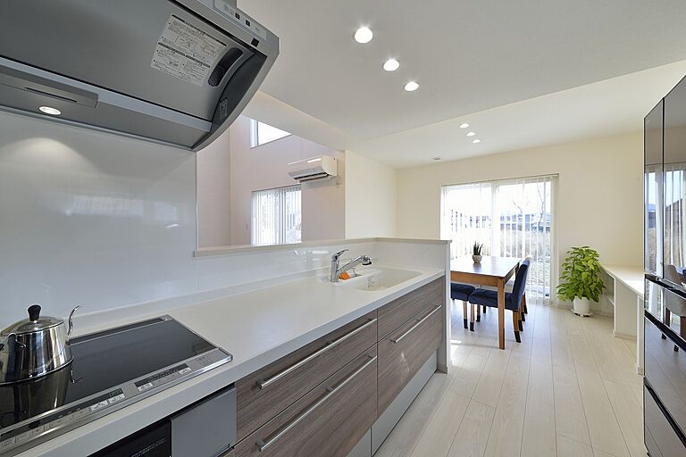 株式会社土屋ホーム 東日本営業本部の公式画像_キッチン7