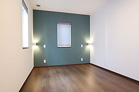 株式会社土屋ホーム 東日本営業本部の施工事例「三面採光と吹き抜けで、明るく開放感あるリビング」の画像5