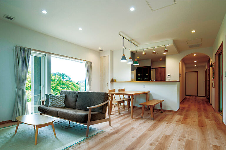 株式会社土屋ホーム 東日本営業本部の公式画像_リビング3