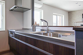 株式会社土屋ホーム 東日本営業本部の施工事例「【上品な黒を使用することで堅実的で親しみのある家】」の画像3