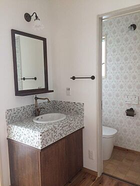 有限会社藤見工務店の施工事例「薪ストーブがある家族団らんの家」の画像5