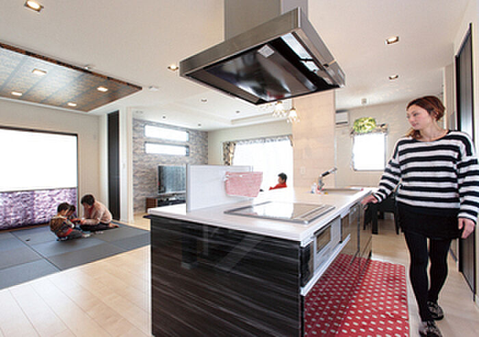 鬼丸ホーム株式会社の公式画像_キッチン4