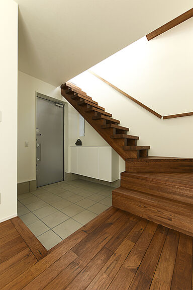 株式会社タイコーアーキテクトの施工事例「敷地18坪・狭小三階建てのパッシブハウス」の画像5