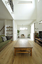 カフェスタイルのリビング 株式会社タイコーアーキテクトの事例画像