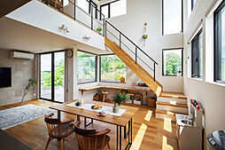 株式会社タイコーアーキテクトの施工事例「借景が素晴らしい!木の風合いを活かしたパッシブデザインハウス」の画像