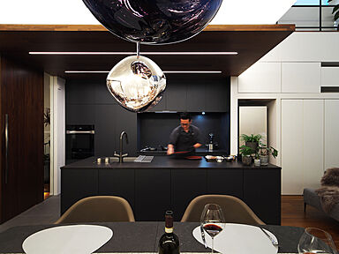 株式会社タイコーアーキテクトの施工事例「飽きの来ない外観!モダンなインテリアに囲まれて趣味を楽しむ家」の画像7