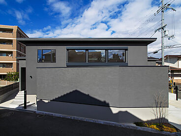 株式会社タイコーアーキテクトの施工事例「ほとんど平屋でパッシブ設計!中庭のある完全分離型二世帯住宅」の画像