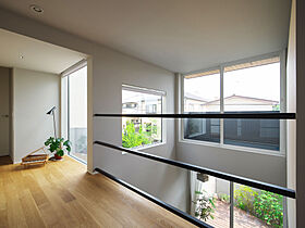 株式会社タイコーアーキテクトの施工事例「南北に庭を配置し「中間領域」が心地よさをつくる南向きパッシブデザインハウス」の画像8