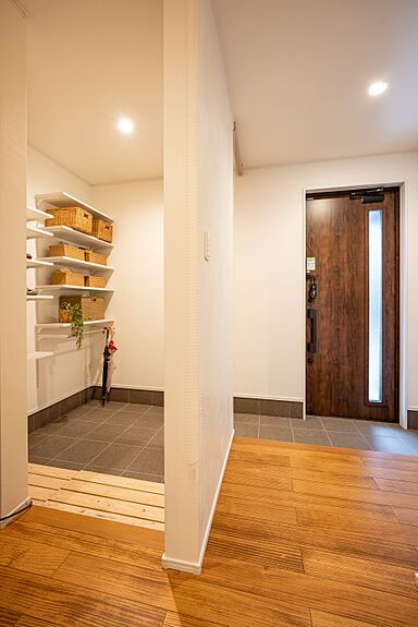 株式会社HARMONYの施工事例「思いやりの線を描く、優しさが通う家」の画像4